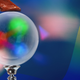 Representación artística del protón, con sus tres quarks